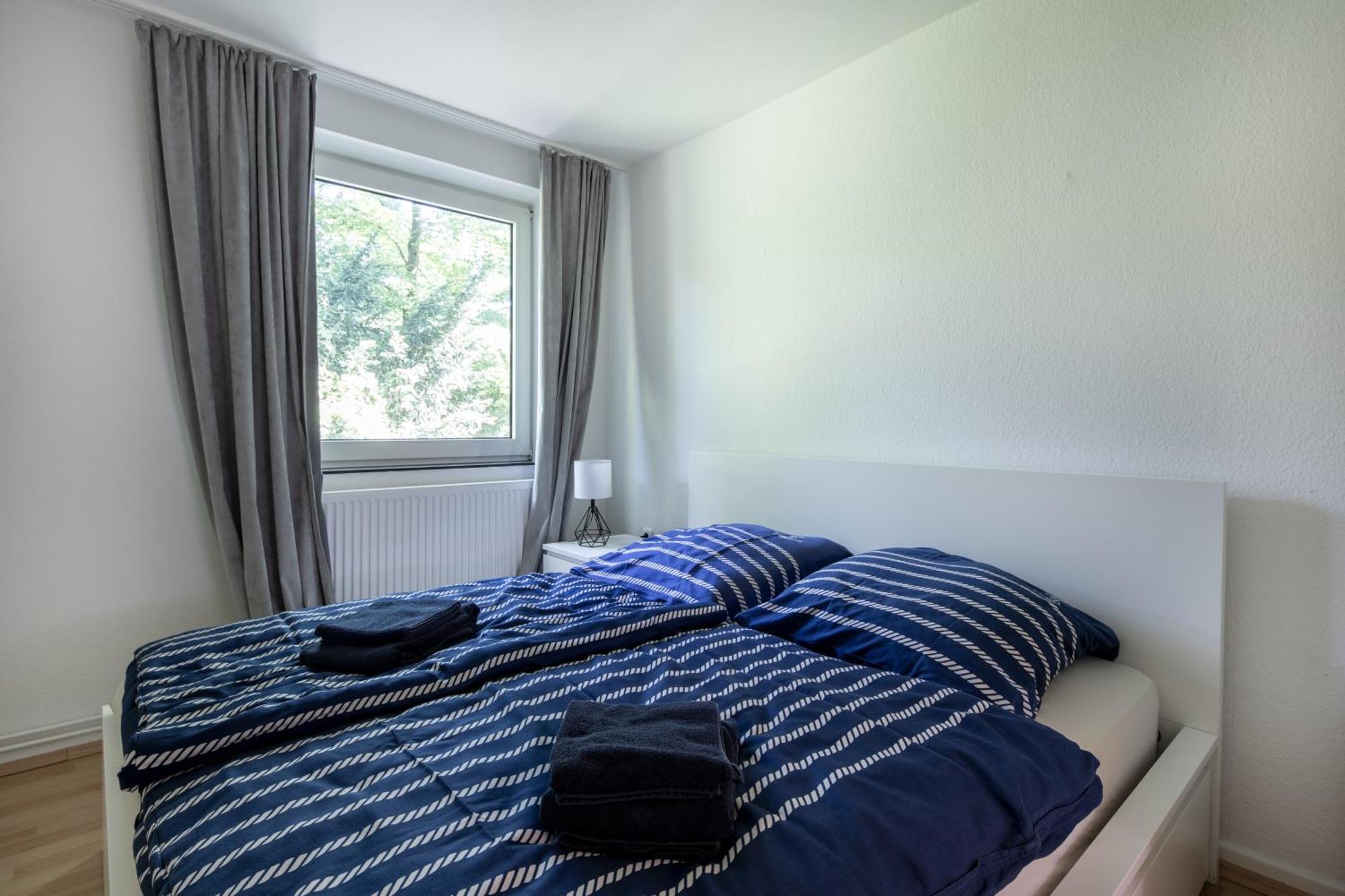Ferienwohnung Liegeplatz Wilhelmshaven Esterno foto
