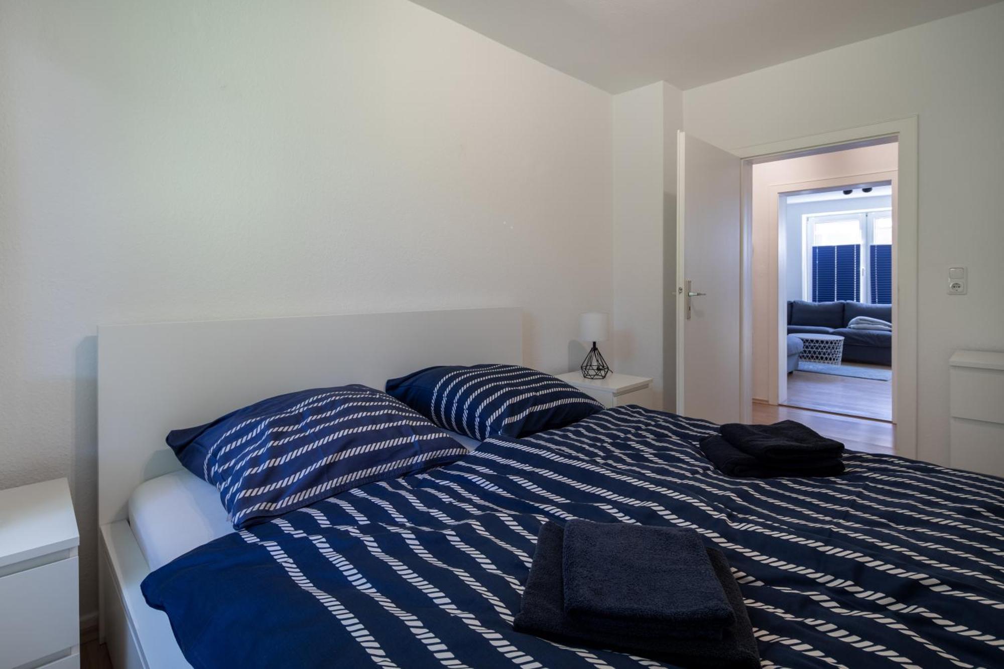 Ferienwohnung Liegeplatz Wilhelmshaven Esterno foto